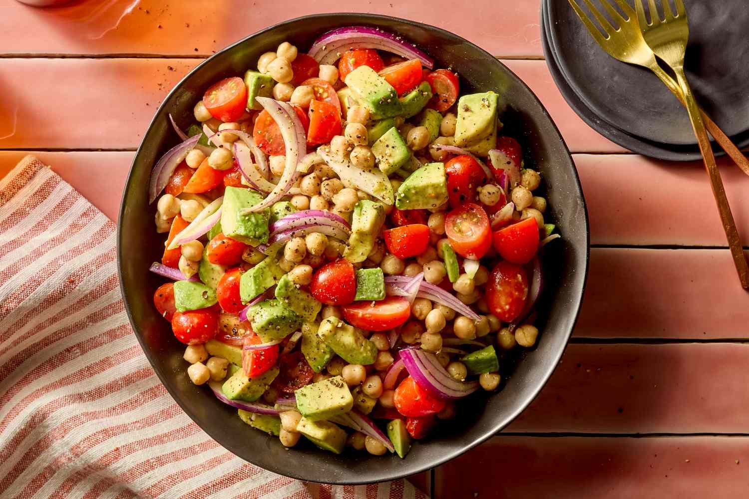 Avocado & Chickpea Salad Avocado & Chickpea Salad