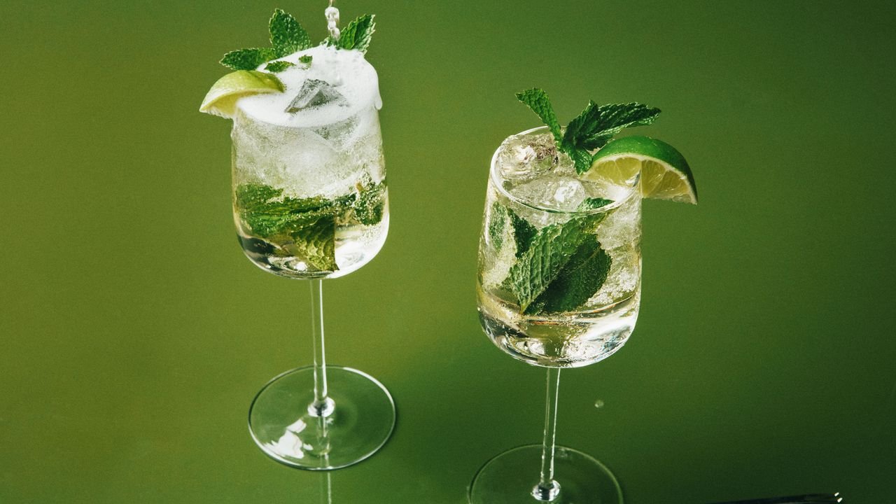 Hugo Spritz Recipe | Epicurious