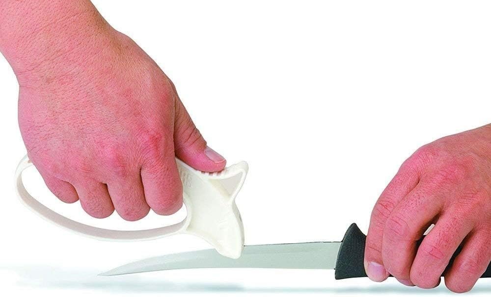 Lansky Quick Edge Fillet & Bait Knife Sharpener with Replaceable Carbide Element (White) - LSTCF - Image 4