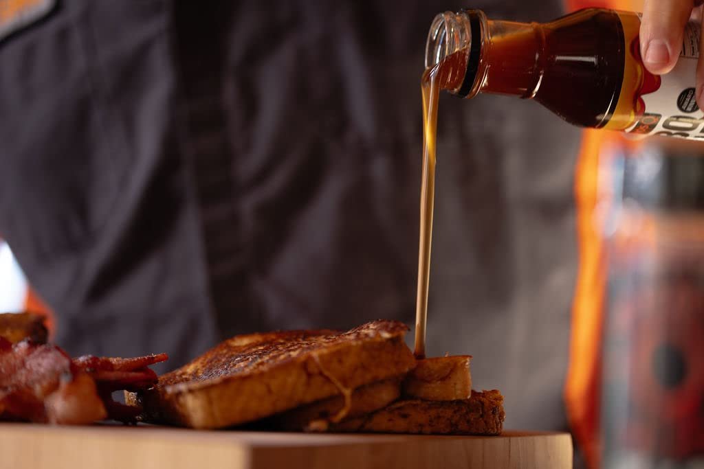 Kosmos Q Maple Bourbon BBQ Glaze, Sweet & Sticky BBQ Sauce for Ribs, Chicken, Pork, or Brisket, Competition-Ready Barbecue Glaze with Real Maple Syrup & Kentucky Bourbon, American Made, 15.5 Oz Bottle - Image 6