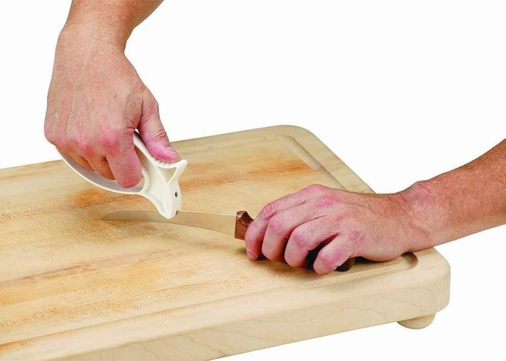 Lansky Quick Edge Fillet & Bait Knife Sharpener with Replaceable Carbide Element (White) - LSTCF - Image 5