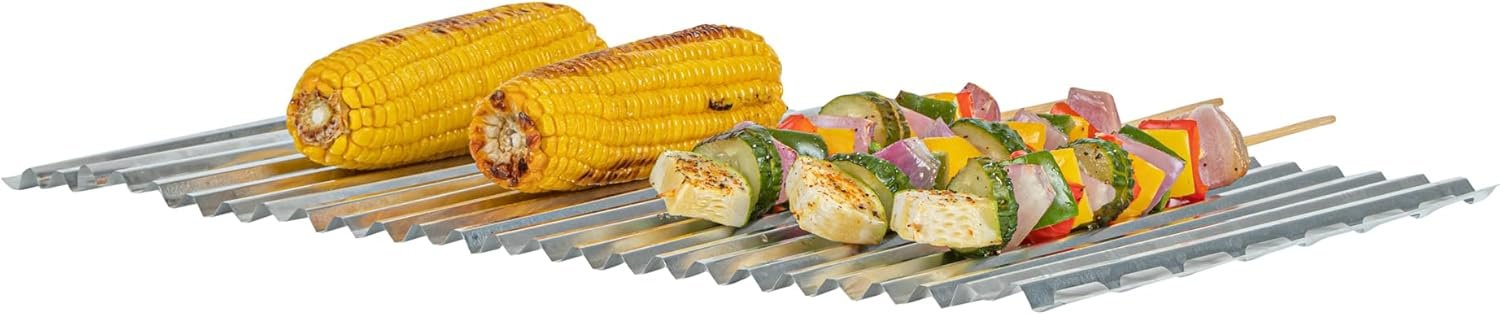 Restaurantware Foil Lux 19.7 x 12 Inch Barbecue Grill Liners 200 Disposable Grill Sheets - Easy-To-Use Oven-Ready Aluminum Grill Liners Heat-Tolerant Fits Most Standard Grills - Image 12