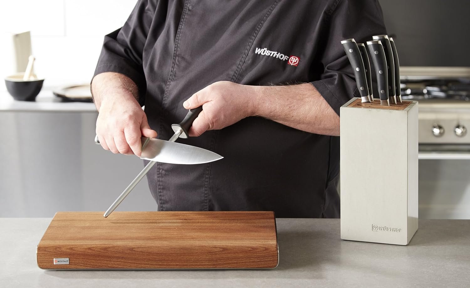 WÜSTHOF 10" Deluxe Honing Steel - Image 2
