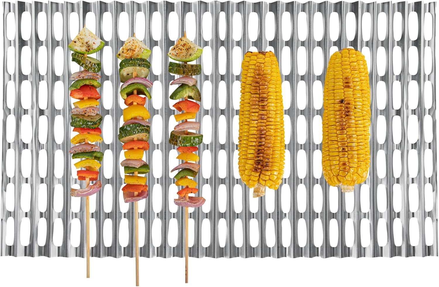 Restaurantware Foil Lux 19.7 x 12 Inch Barbecue Grill Liners 200 Disposable Grill Sheets - Easy-To-Use Oven-Ready Aluminum Grill Liners Heat-Tolerant Fits Most Standard Grills - Image 10