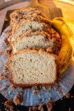 Easy Moist Banana Bread Recipe with Addictive Crumble
